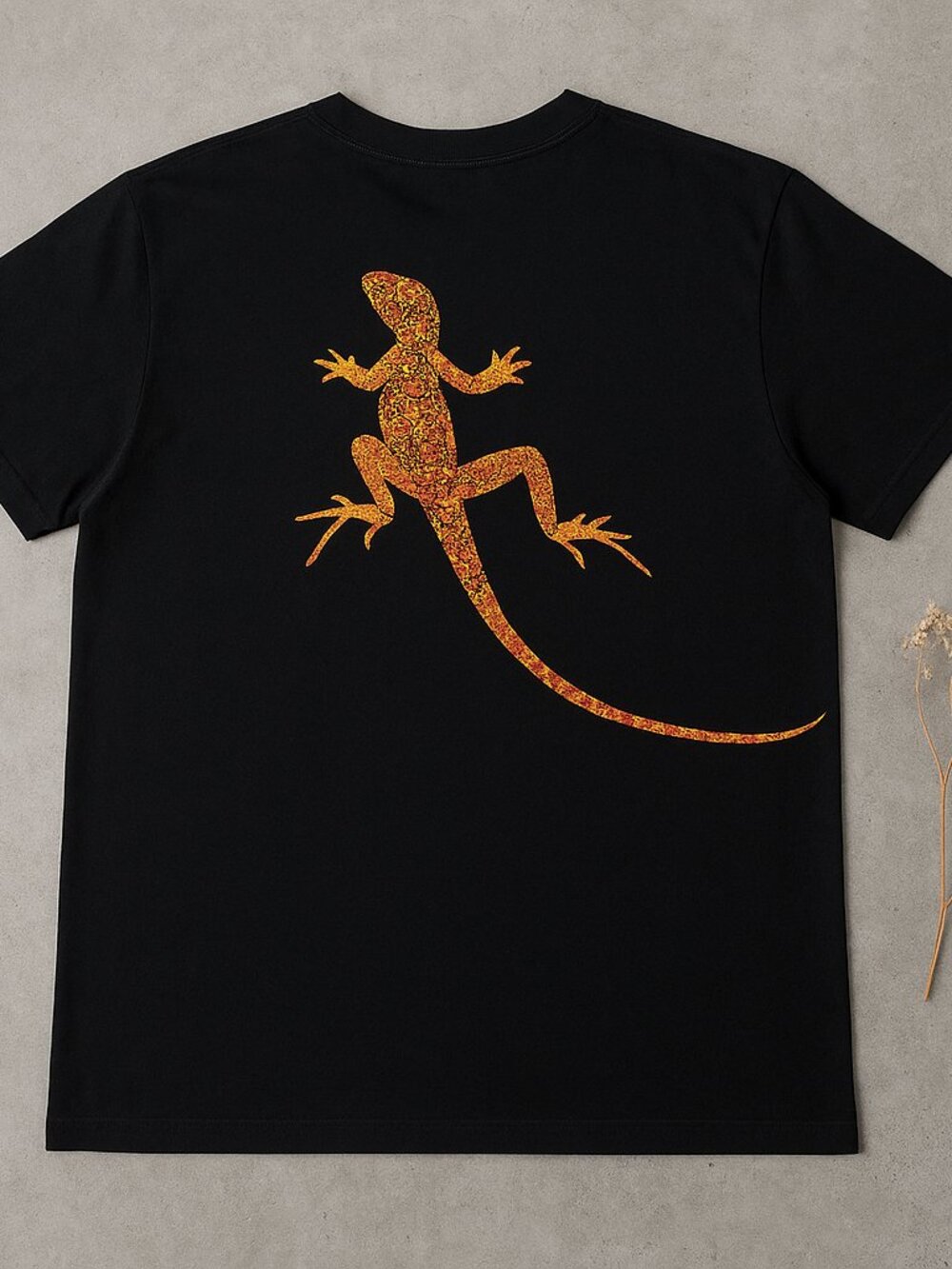 Lizard Graphic T-Shirt | Black Reptile Tee | Colorful Gecko Nature Shirt